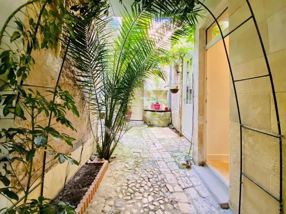 Апартаменти Le Logis Des Templiers Vieux Port Ла-Рошель Екстер'єр фото